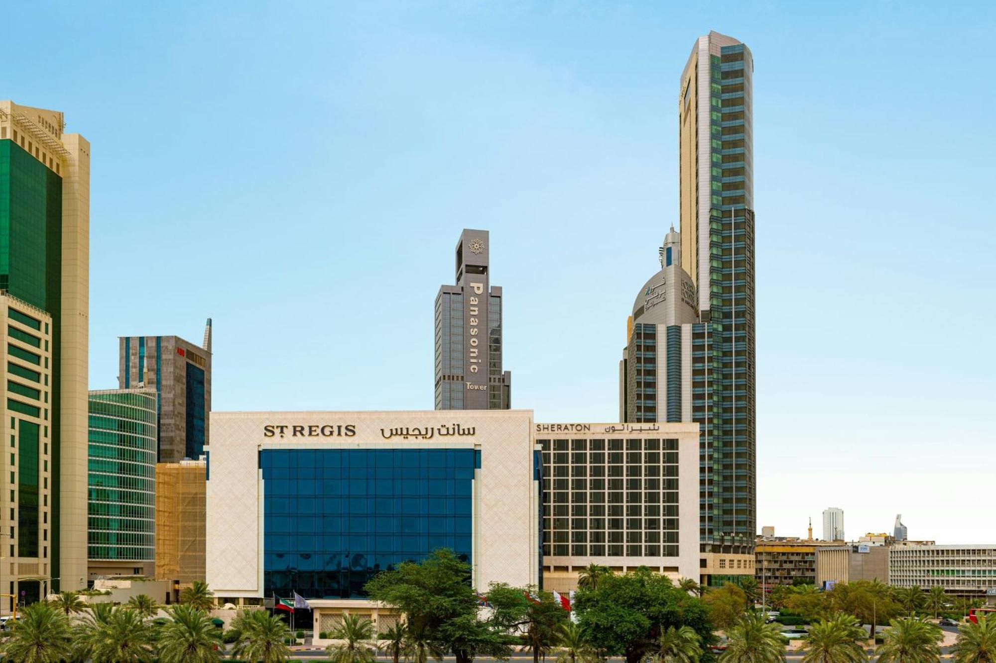 Sheraton Kuwait, A Luxury Collection Hotel, Kuwait City Exterior photo