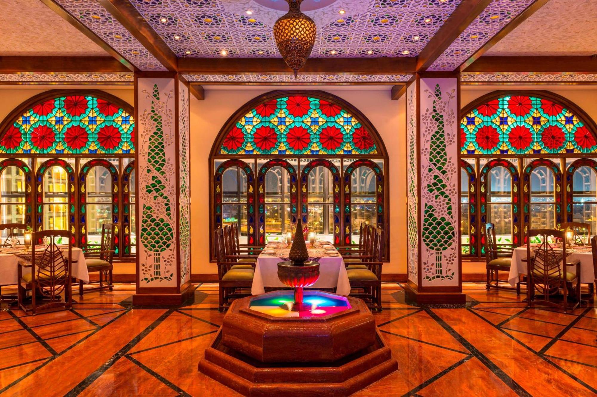 Sheraton Kuwait, A Luxury Collection Hotel, Kuwait City Exterior photo